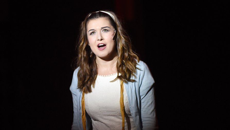 performance voice singer